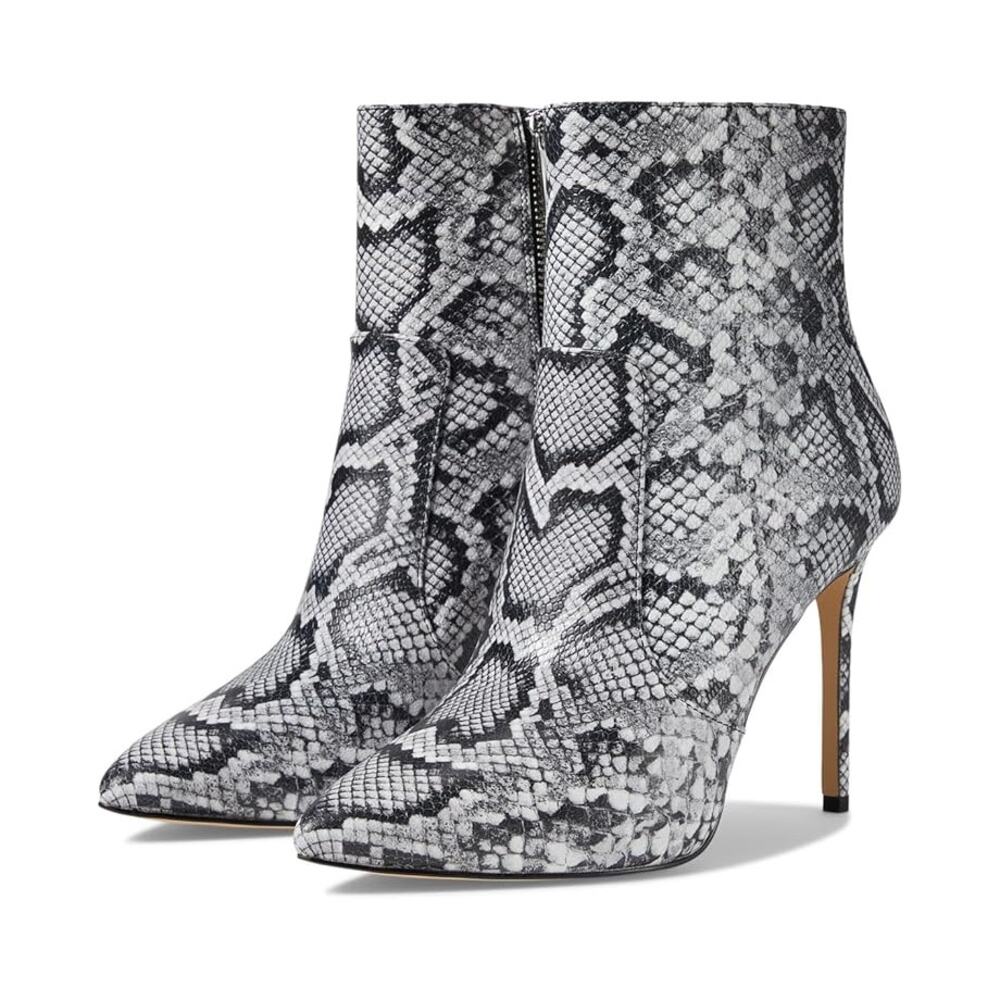 $215 MSRP - Michael Kors Rue Stiletto Bootie - Sz 6.5 - NWOB